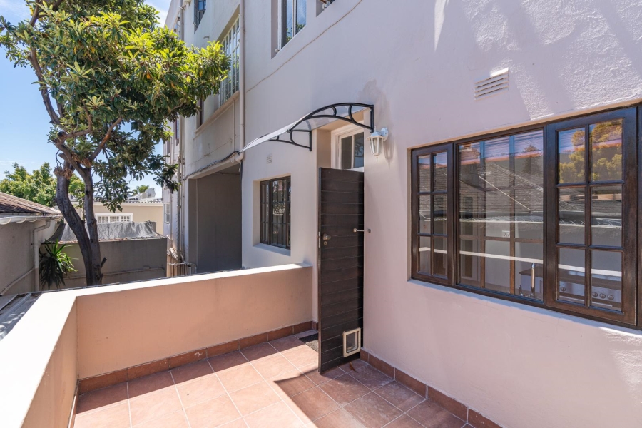 To Let 1 Bedroom Property for Rent in Gardens Western Cape